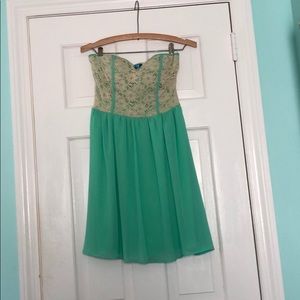 Green lace dress